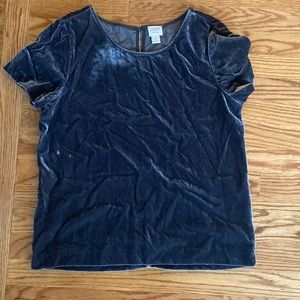 Really cute jcrew velvet top for winter!!